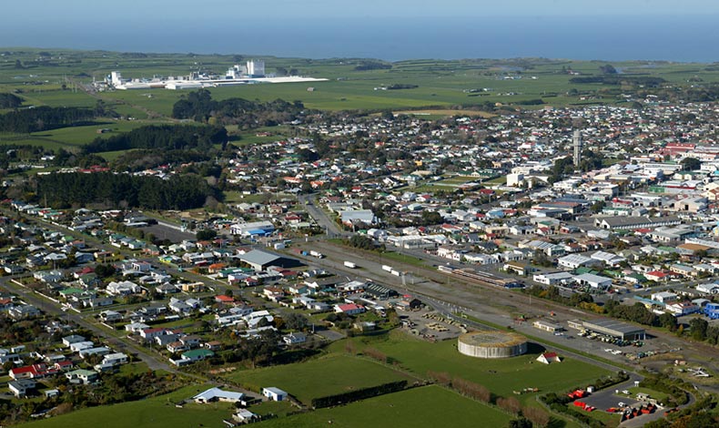 Chuyên hàng nhập khẩu từ South Taranaki District, New Zealand - Việt Nam